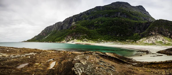 Long exposure panoramic shot of the beach Mjelle in Northern Nor — Stock Photo, Image