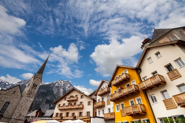 Belas casas alpinas na Áustria — Fotografia de Stock