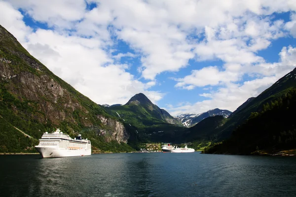 Utsikt över Geirangerfjorden, Norge — Stockfoto