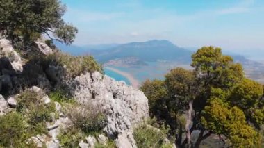 Dalyan tatil beldesi, nehir deltası, Dalyan 'daki Iztuzu plajı, Mugla ilinin Türkiye