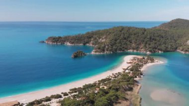Hava aracı görüntüsü Oludeniz plajı Türkiye Akdeniz maliyeti