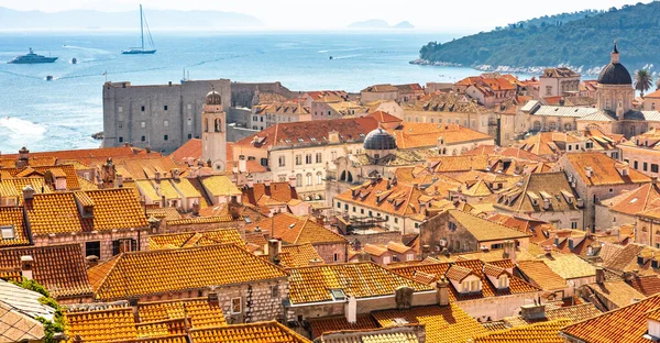 Panorama Dubrovnik Vecchia città tetti. Europa, Croazia — Foto Stock