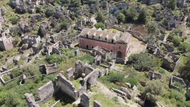 Vue aérienne sur drone ancien village grec Kayakoy, Fethiye, Turquie — Video