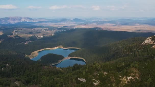 Aerial view of Black Lake in Montenegro. Durmitor National Park in Zabljak — Stock Video