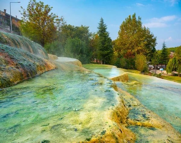 Karahayit Rode Lente in de provincie Denizli in Turkije — Stockfoto