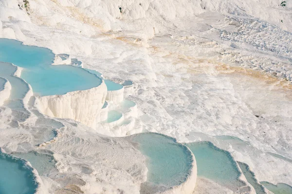 Pamukkale, természetes medence kék vízzel, Törökország — Stock Fotó