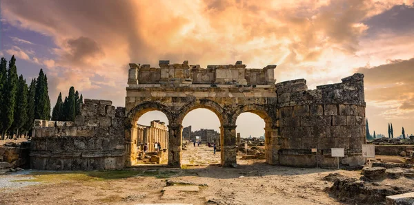 Hierapolis Antigua Ciudad Ruinas Pamukkale Turquía Patrimonio Humanidad Unesco — Foto de Stock