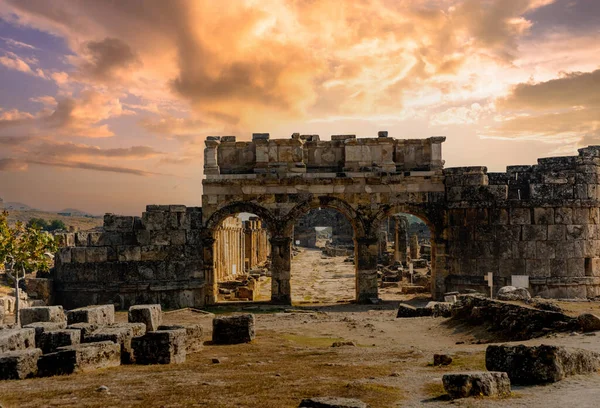 Hierapolis Antigua Ciudad Ruinas Pamukkale Turquía Patrimonio Humanidad Unesco — Foto de Stock