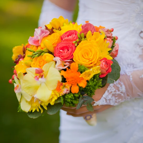 Wedding bouquet close-up — Stock Photo, Image