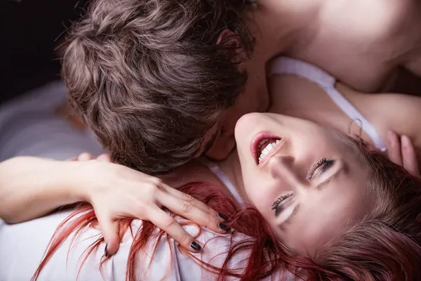 Young couple making love — Stock Photo, Image