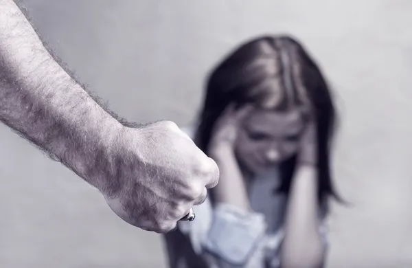 Frau Opfer häuslicher Gewalt — Stockfoto