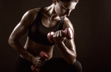 barbell ile kadın fitness 