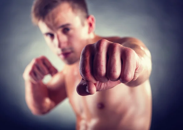 Young muscular man — Stock Photo, Image