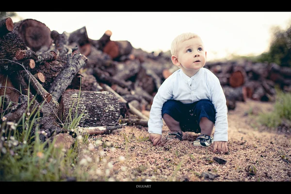 Niño jugando