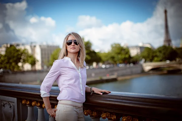 Турист в Париже Стоковое Изображение