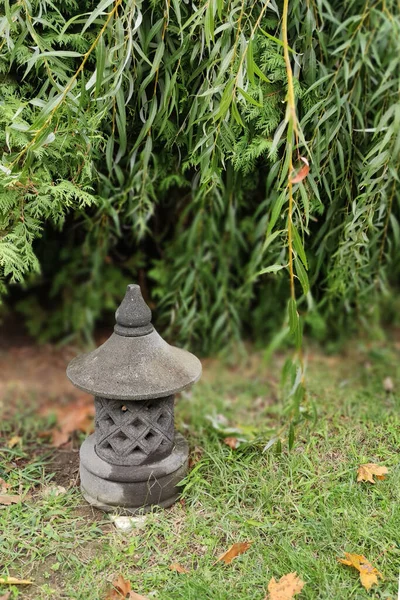 Lanterna Pedra Japonesa Close Design Paisagem Parque — Fotografia de Stock