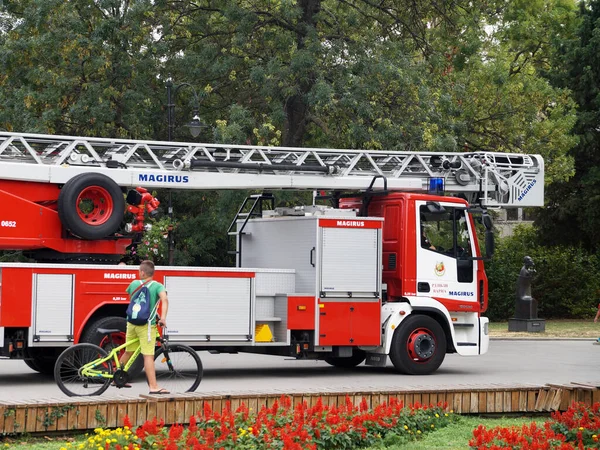 Varna Bulgaria September 2020 Teenage Boy Looks Fire Truck Exhibition — Φωτογραφία Αρχείου