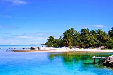 Rangiroa atoll clipart