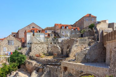 Hırvatistan 'ın eski Dubrovnik kenti içindeki harabeler