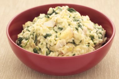 mezgit balığı, pırasa, ıspanak risotto
