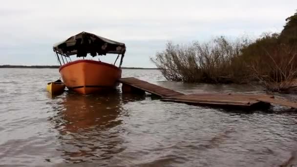 Old boat — Stock Video