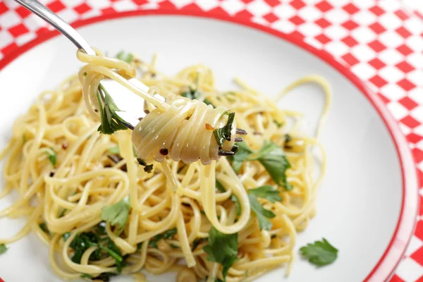 Macarrão de pimenta e alho — Fotografia de Stock