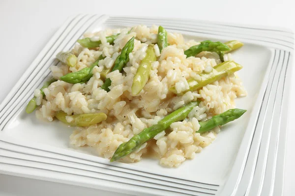 Asperges-risotto plaat — Stockfoto