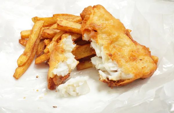 Cod and chips British style — Stock Photo, Image