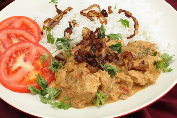 Chicken korma with coconut milk — Stock Photo, Image