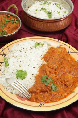 kuzu rogan josh yemek dikey