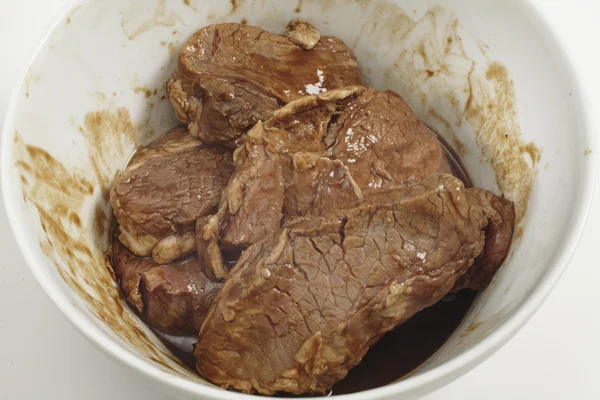 Marinading beef — Stock Photo, Image