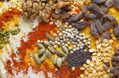 cardamoms fındık ve Asya gıda için baharat