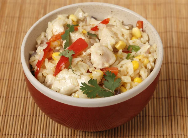 Ayam goreng nasi dalam mangkuk — Stok Foto