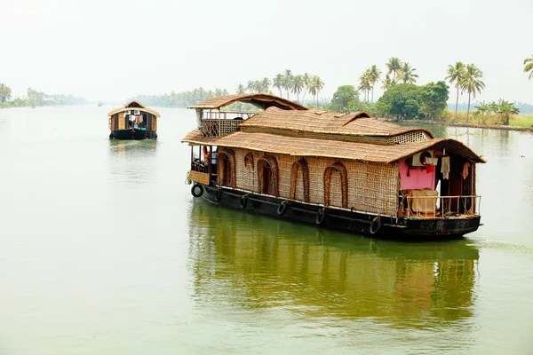 Kerala casas flotantes —  Fotos de Stock