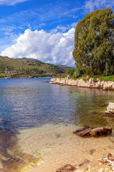 Natursköna Kassiopi på Korfu — Stockfoto