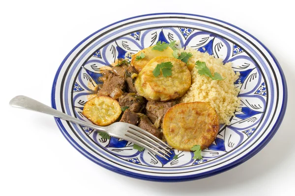 Teller mit Rindfleisch-Tajine — Stockfoto