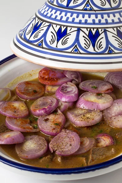 Tagine soğan ile — Stok fotoğraf