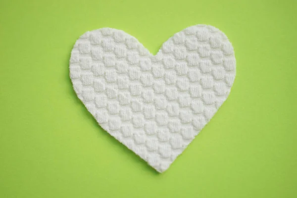 White Fabric Heart Lime Green Table Art Card — 스톡 사진