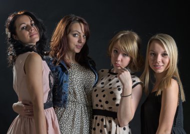 çekici bir kadın bir akşam dışarı