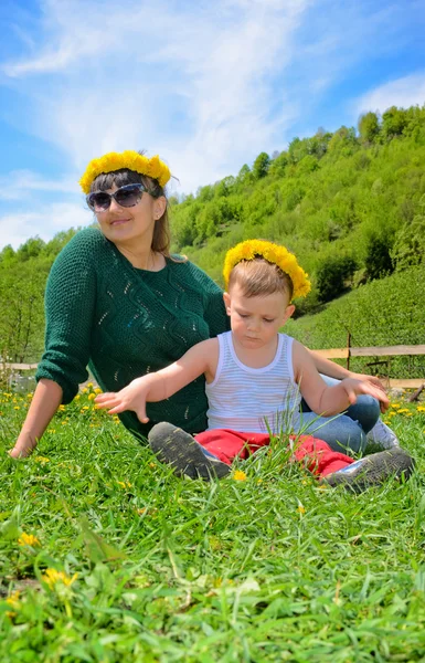 Madre e hijo — Foto de Stock