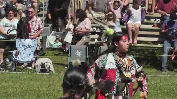 Native American Young Man Participating Dance Contest Kahnawake Pow Wow — Stock Video