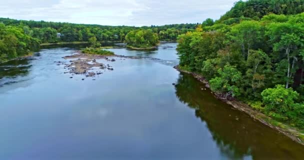 Aerial Drone View Batiscan River Flying Backward High Angle View — 图库视频影像