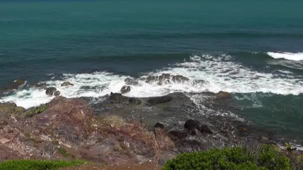 Nagranie Odległości Uderzającej Skały Karaibach — Wideo stockowe
