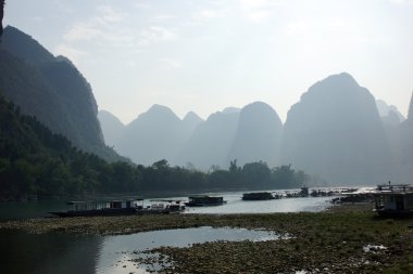 yu uzun nehir manzara yangshuo, guilin, guanxi Eyaleti, Çin