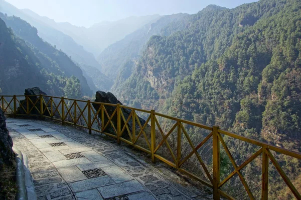 Trekking di Cangshan pegunungan, Dali, Yunnan provinsi, Cina — Stok Foto