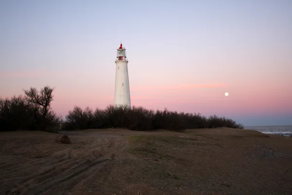 Mond und Leuchtturm, la paloma, uruguay — Stockfoto