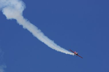 Krakow, Polonya - 29 Haziran: uçan akrobasi gösterisi malopolski piknik lotniczy (air Festivali),'zelazny grubu ve görüntü üzerinde 29 Haziran 2013 krakow