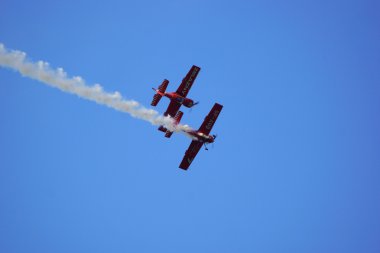 Krakow, Polonya - 29 Haziran: uçan akrobasi gösterisi malopolski piknik lotniczy (air Festivali),'zelazny grubu ve görüntü üzerinde 29 Haziran 2013 krakow