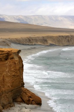 Uçurumun kıyısında, atacama Çölü paracas Peru yakınlarında