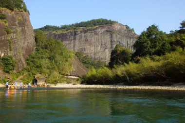 rafting Wuyishan dağlarda, Çin bambu